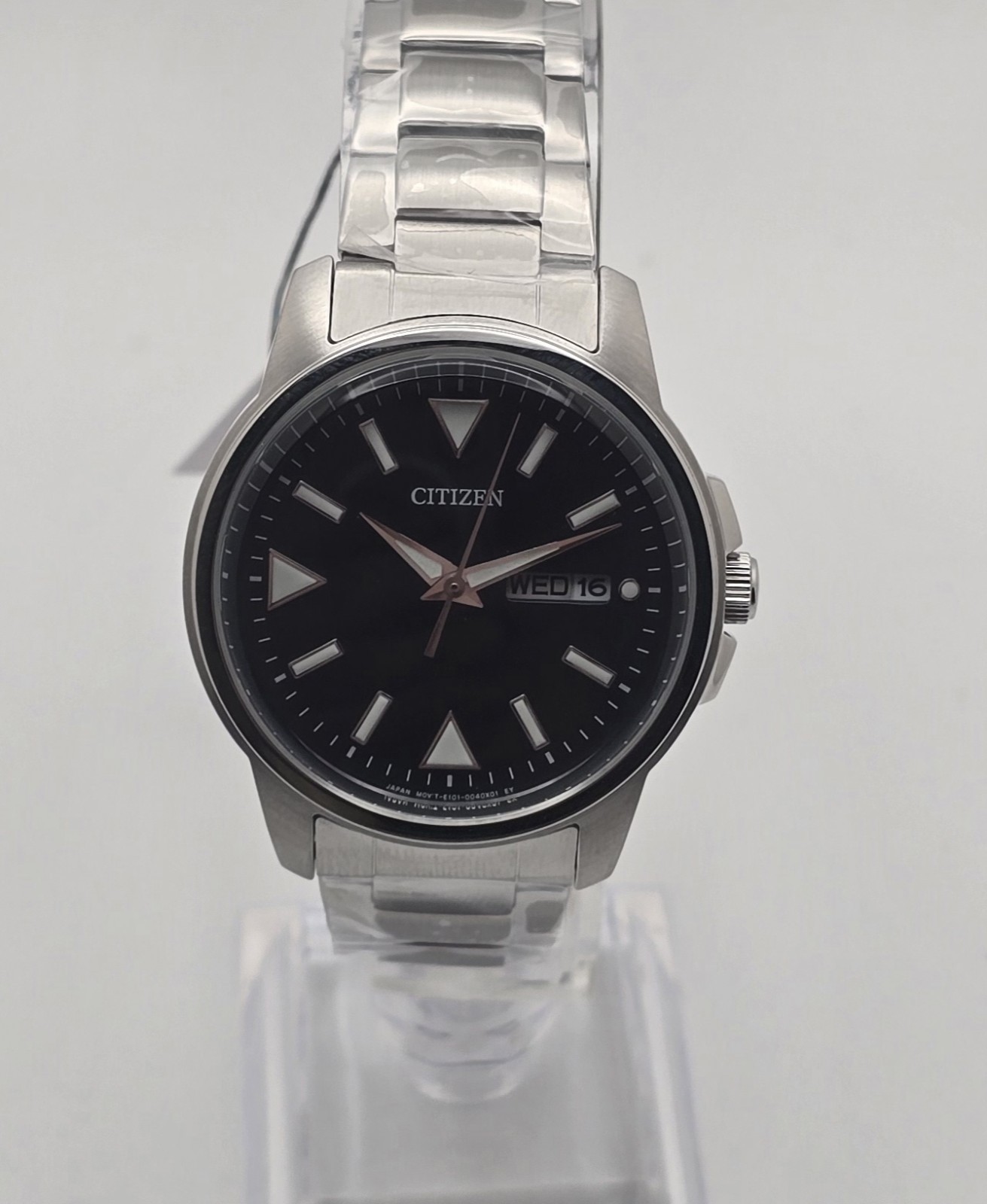 Citizen Eco-Drive Sport Field Day-Date Men’s Watch BM8180-62E – Brand New in Box