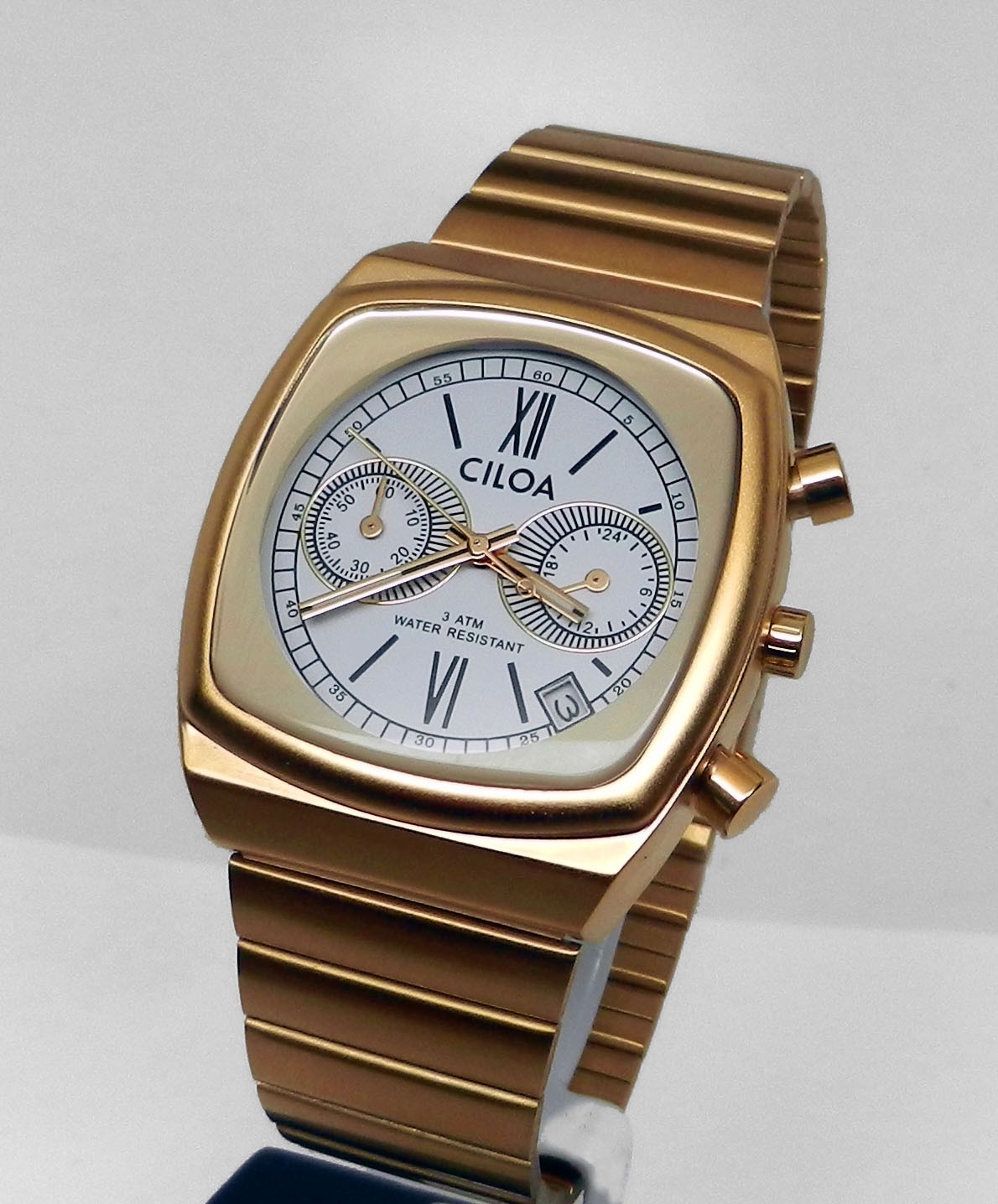 Mens Ciloa Retro Neo-Classic Brew Style Microbrand Metric Chronograph Gold Watch