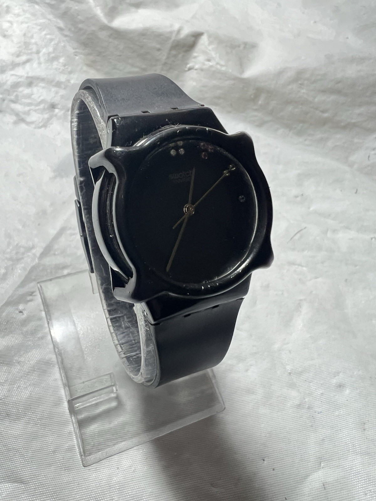 Swatch LADY LIMELIGHT(LB110), Stone Colored Within The Bezel, woman’s,34mm Case