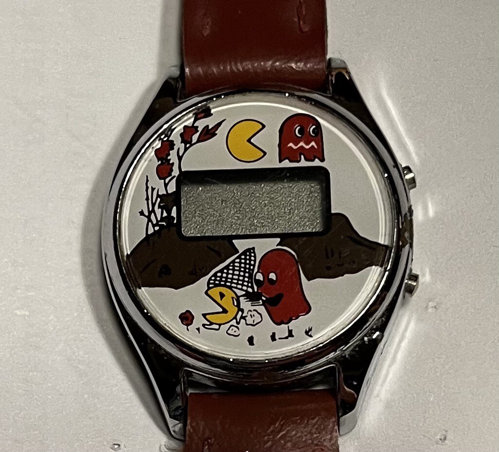 PAC-Man Watch Vintage with Blinky
