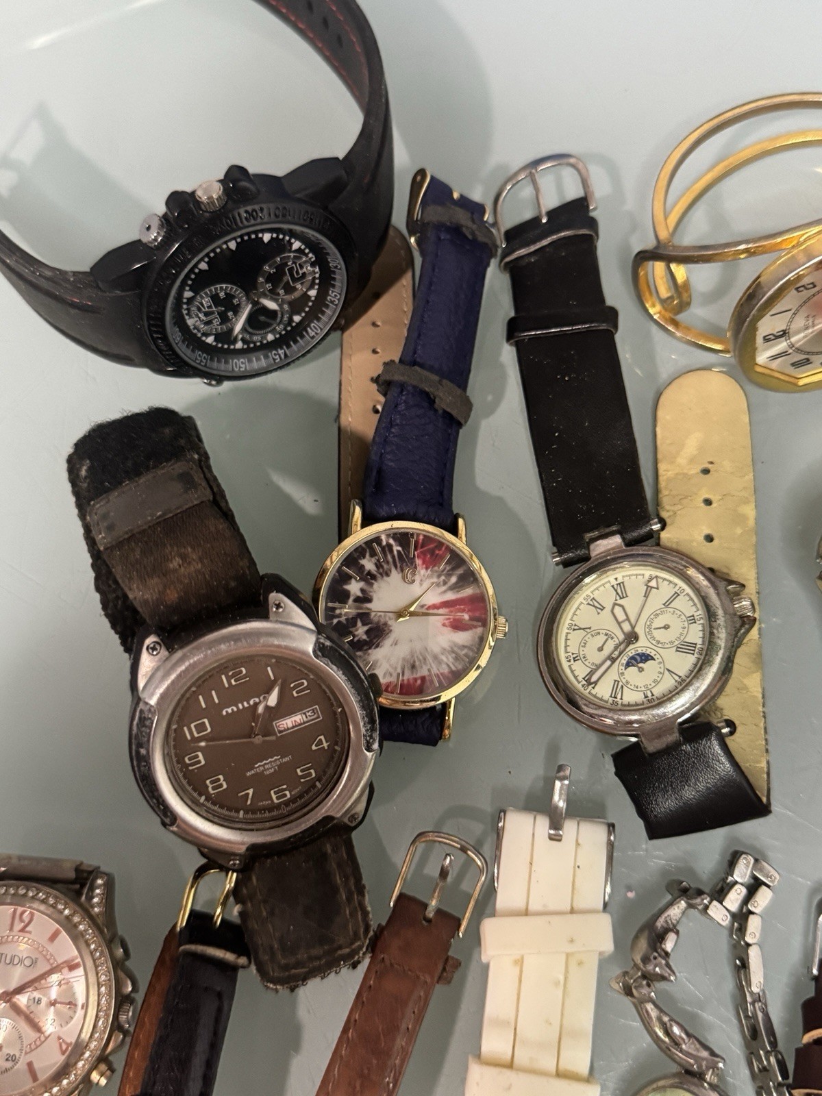 Large Watch Lot Untested 34 Watches