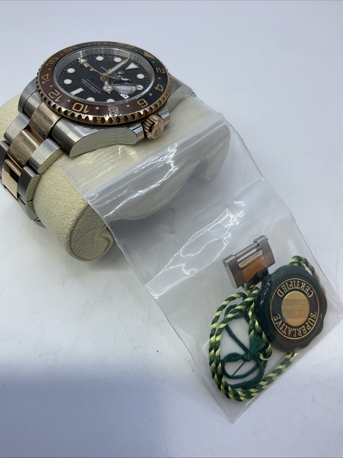 ROLEX GMT-MASTER II Black/Brown Bezel Two-Tone Root Beer MEN’S Watch 126711CHNR