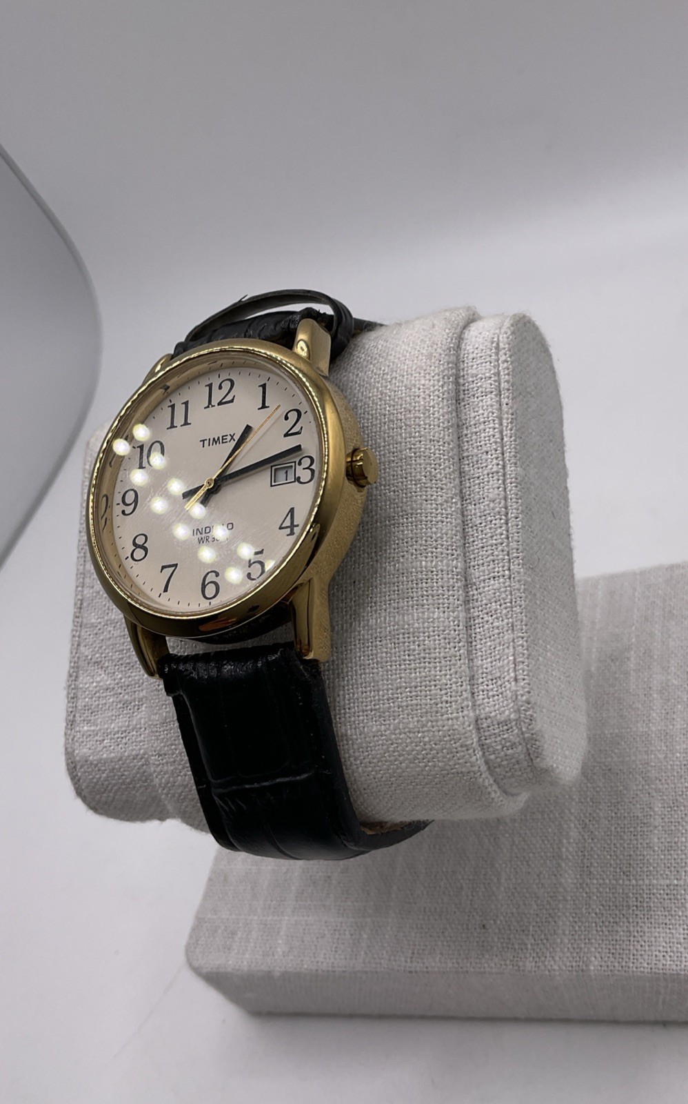 Timex Easy Reader Indiglo Gold Watch White Dial Date WR30M Black Leather Strap