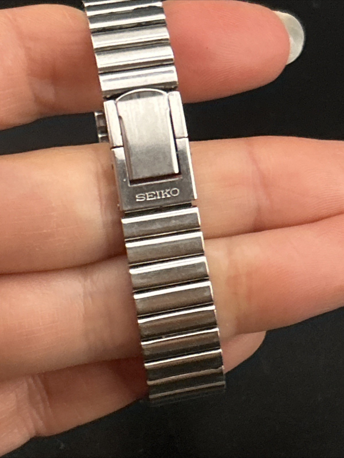 Vintage Seiko Automatic Two Tone Oval Case 2706-7100 Woman’s Watch