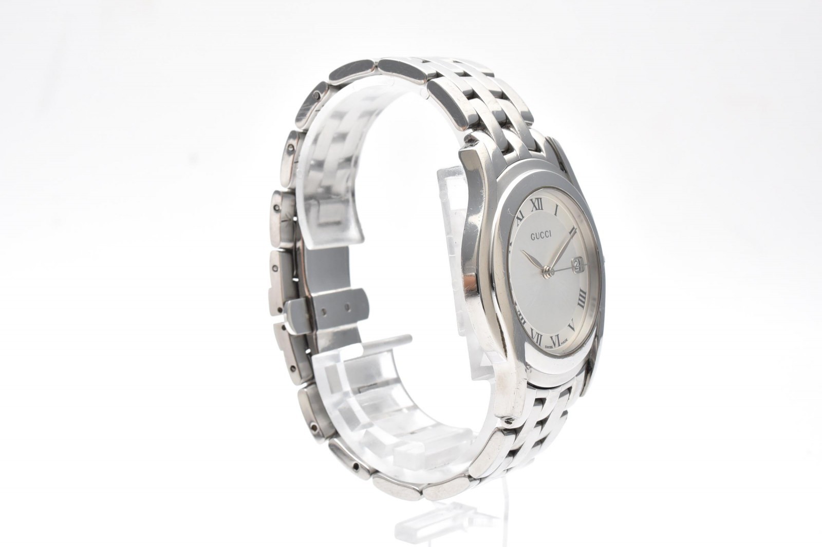 Authentic Gucci 5500M Quartz Silver Dial Date Watch