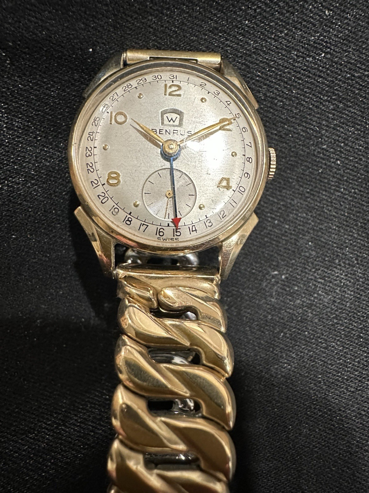 Vintage Benrus Pointer Date Day Calendar Swiss Watch 17J Red Arrow 1950s Runs