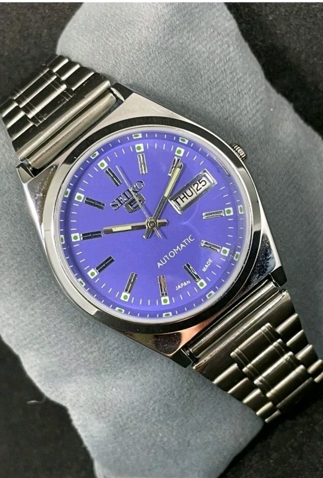 Automatic Seiko Refurbished Purple Dial Day / Date Men’s Wrist Watch Japanese