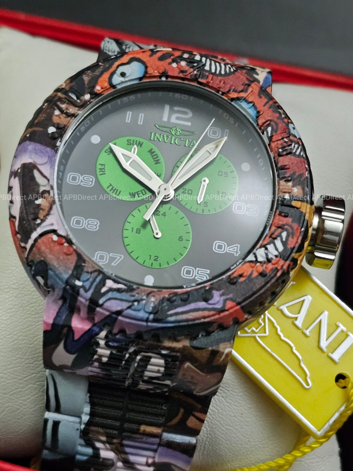 Invicta – Graffiti – HYDROPLATED – Pro Diver Exclusive NeoArt Aqua Mens Watch