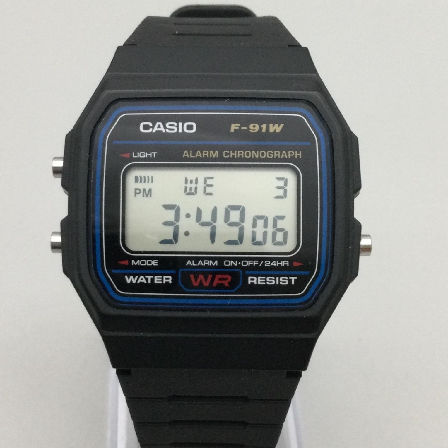 Casio 593 F-91W Mens Watch 33mm Gray Digital Alarm Chronograph Backlight