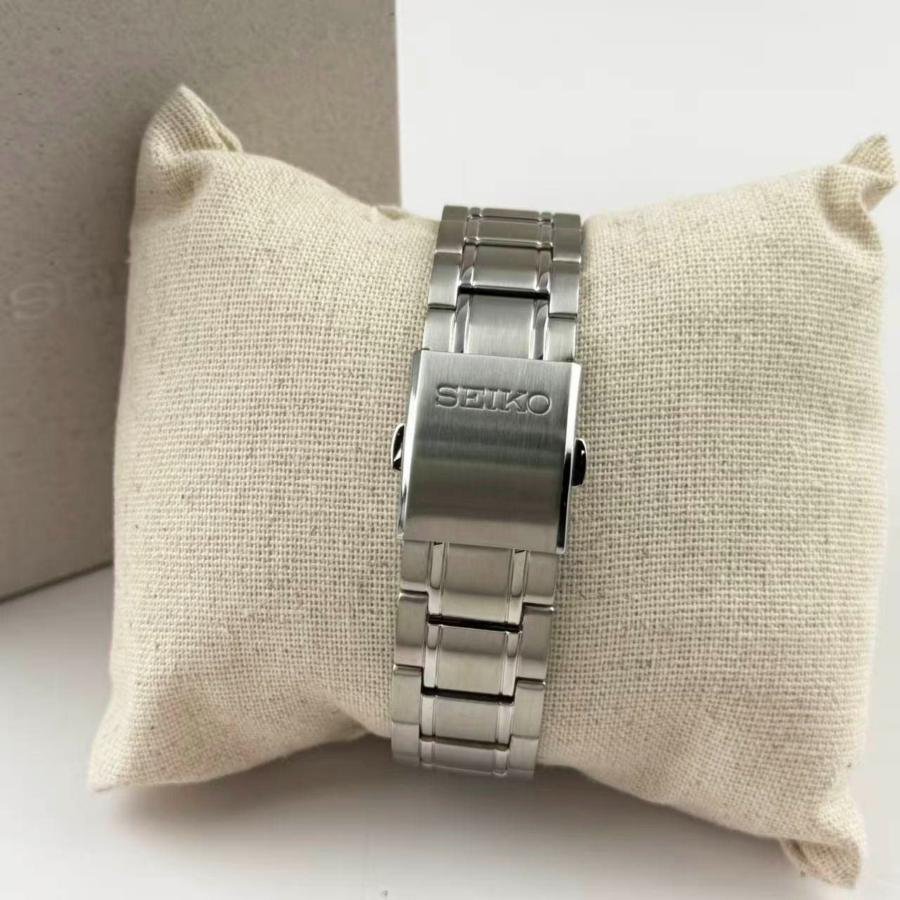 New Seiko Essentials SUR311 Black Dial Stainless Steel Men’s Quartz Watch 40.2mm