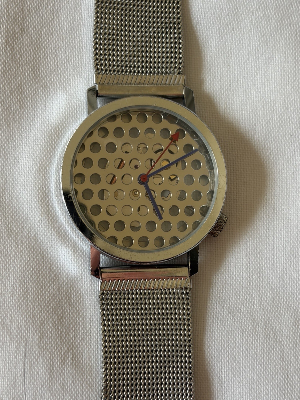 Akteo J.C. Mareschal Design Quartz Watch France Mesh Band Runs