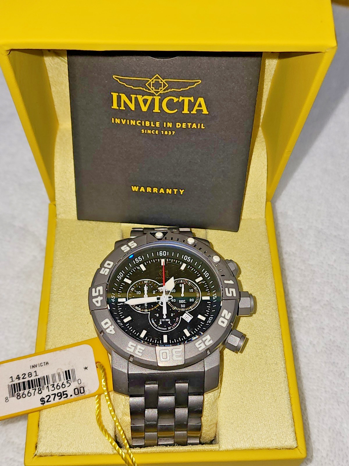 Men’s 53mm Invicta Sea Base Titanium White Limited-Edition 99/199 Watch 14281