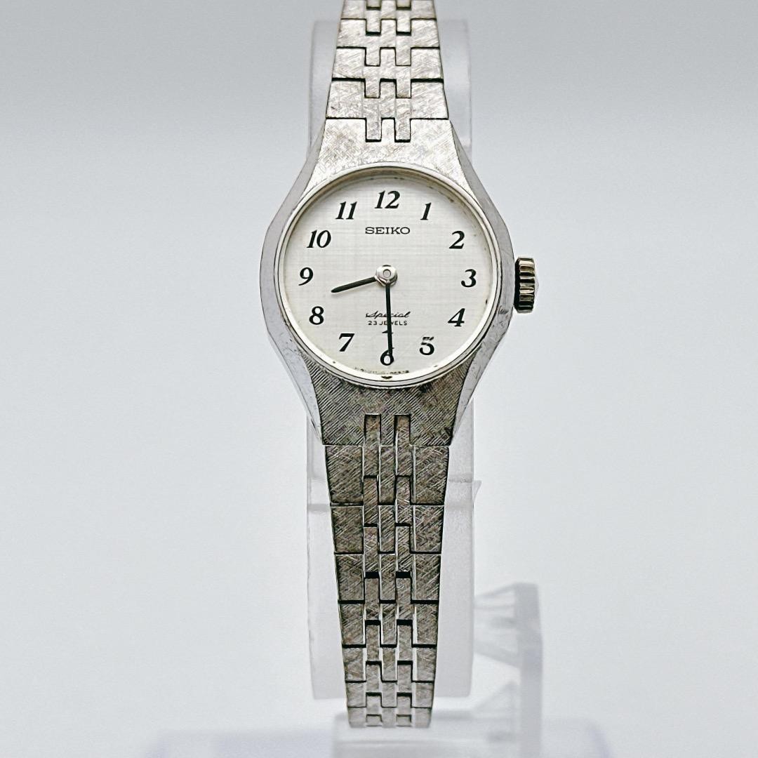 Excellent condition, fully functional. SEIKO Old Seiko bracelet watch, ladies