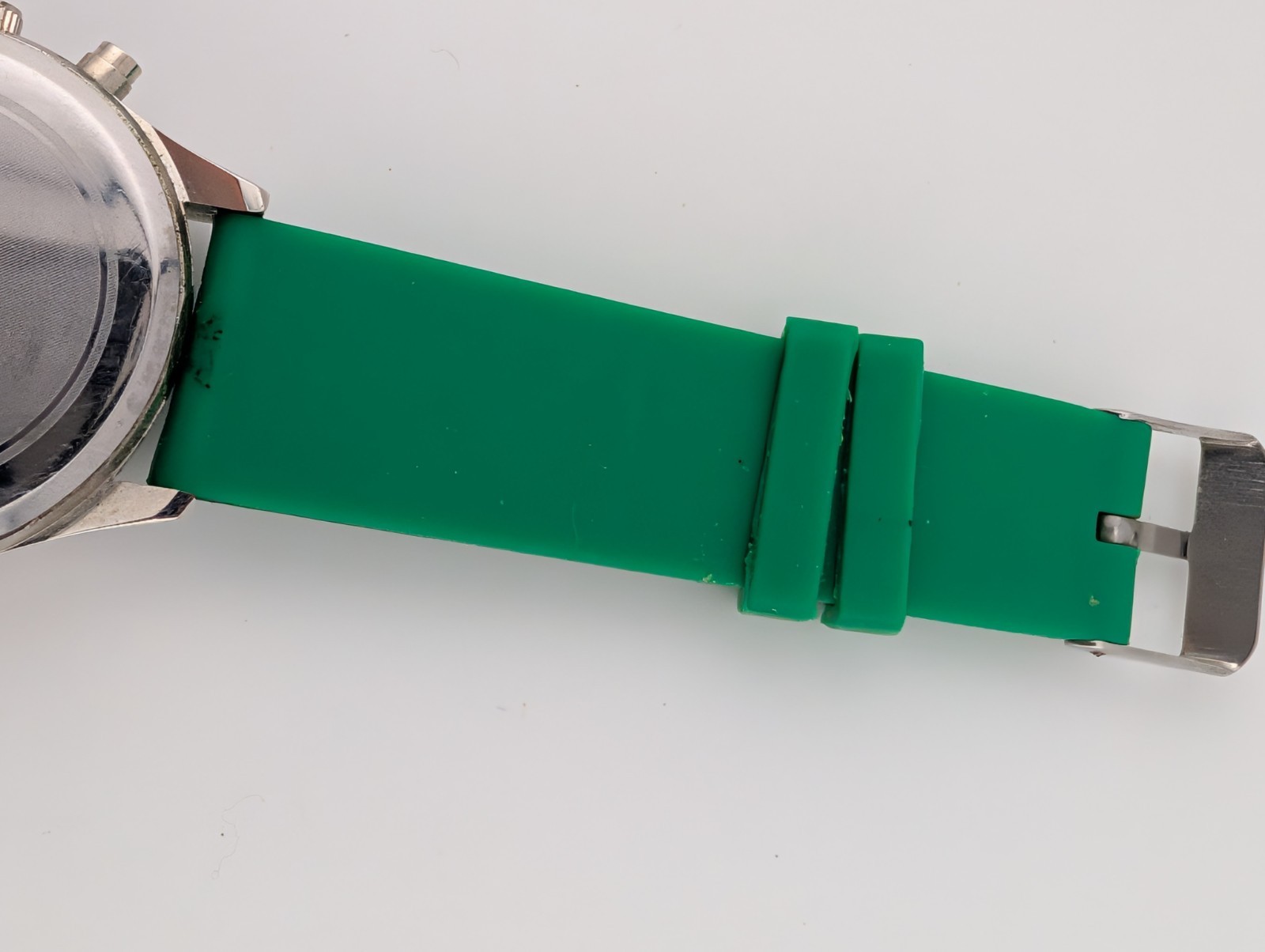 Christmas Tree Multicolor Light Up Dial Green Silicone Band- New Battery