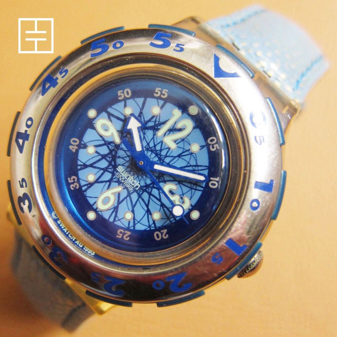 SWATCH AG 1993 Blue Diver’s Quartz Watch w/ Rotating Bezel (SWISS MADE)