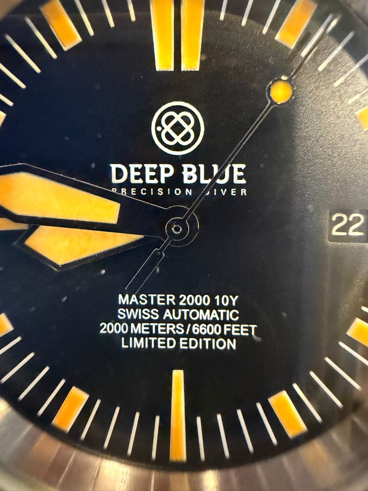 DEEP BLUE MASTER 2000 “10 YEAR ANNIVERSARY” Limited Edition 2000M DIVER