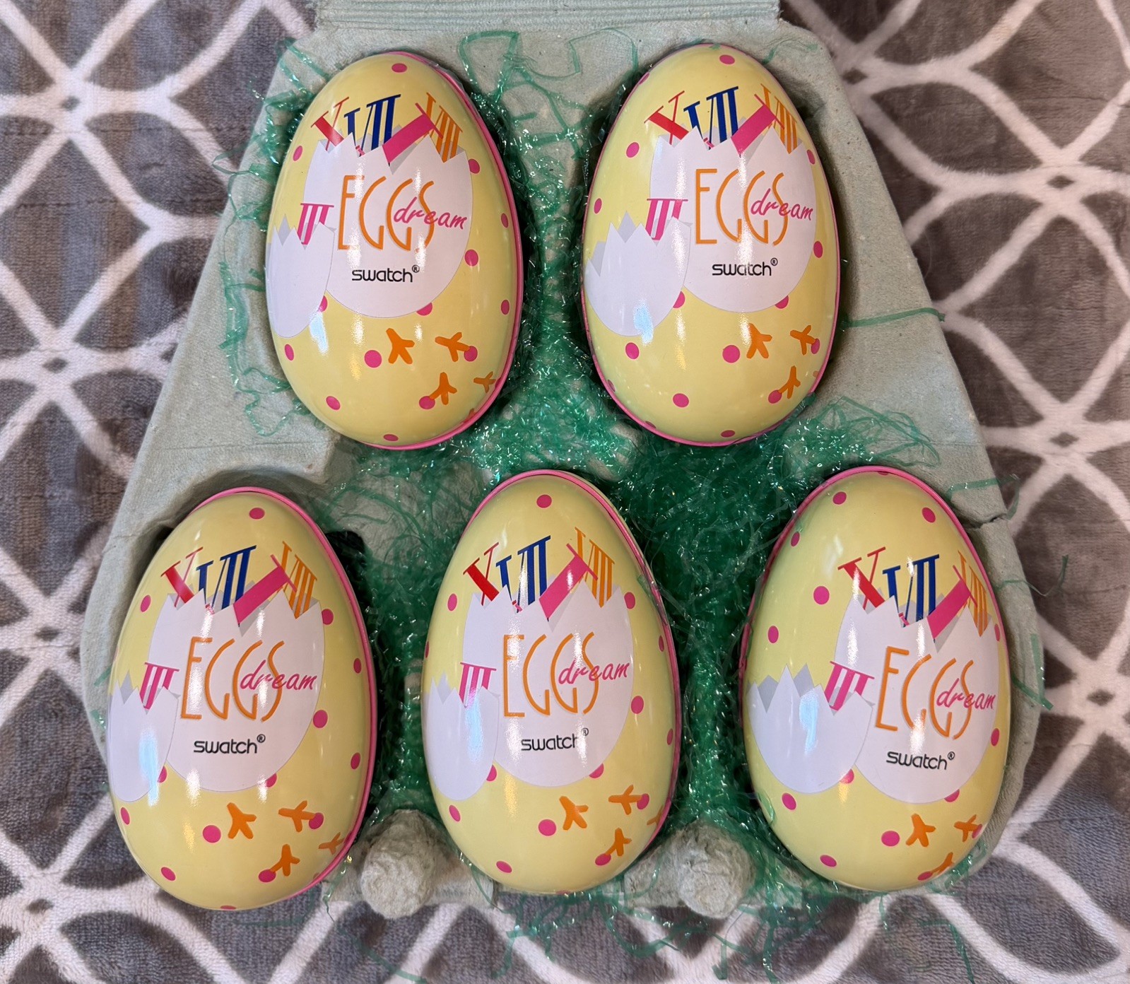 NEW SWATCH Watch “EGGS DREAM” 1994 Unworn / Unopened in Egg Tin Vintage
