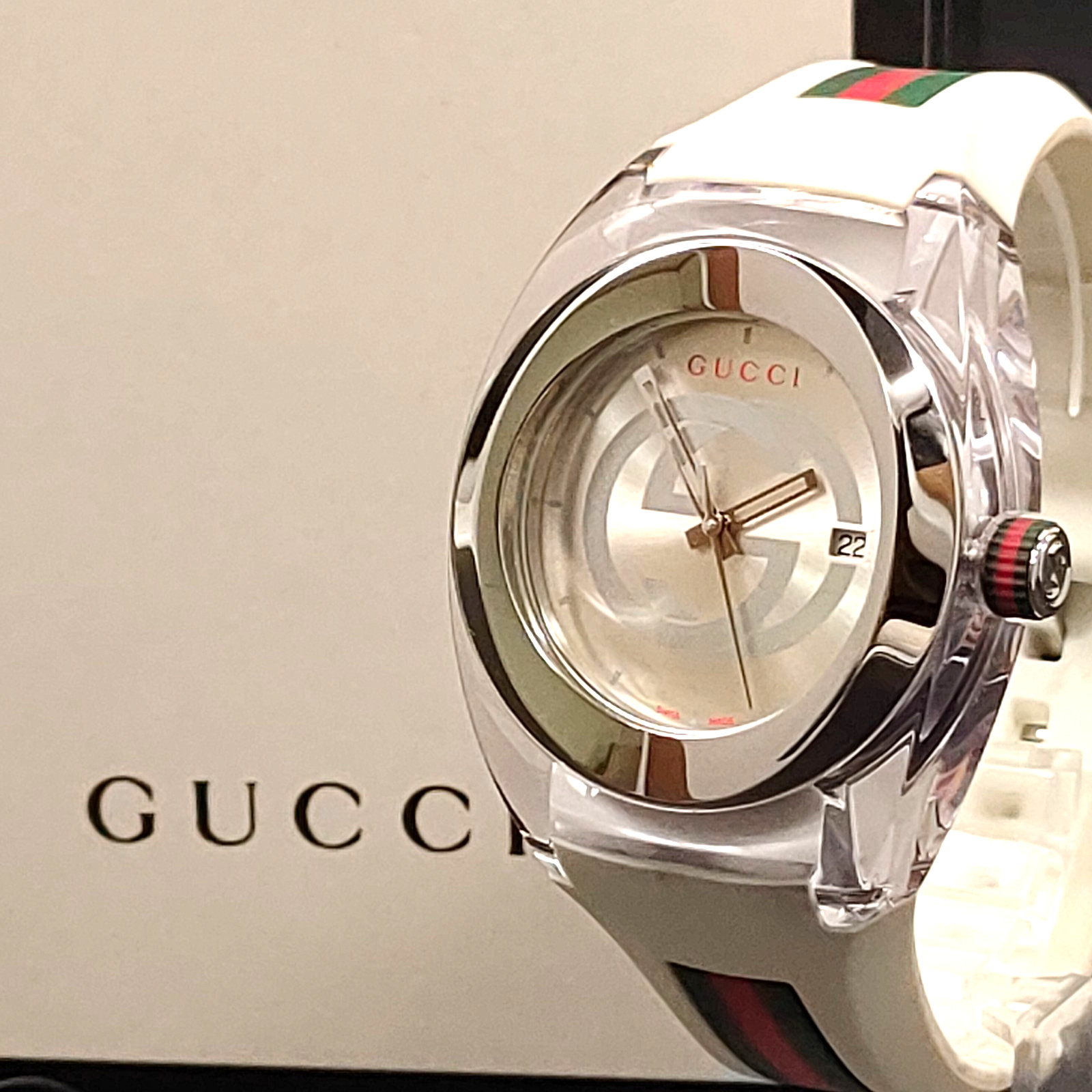 2010s N MINT Gucci SYNC 137.1 YA137102A White Qz 46mm Mens Watch JAPAN
