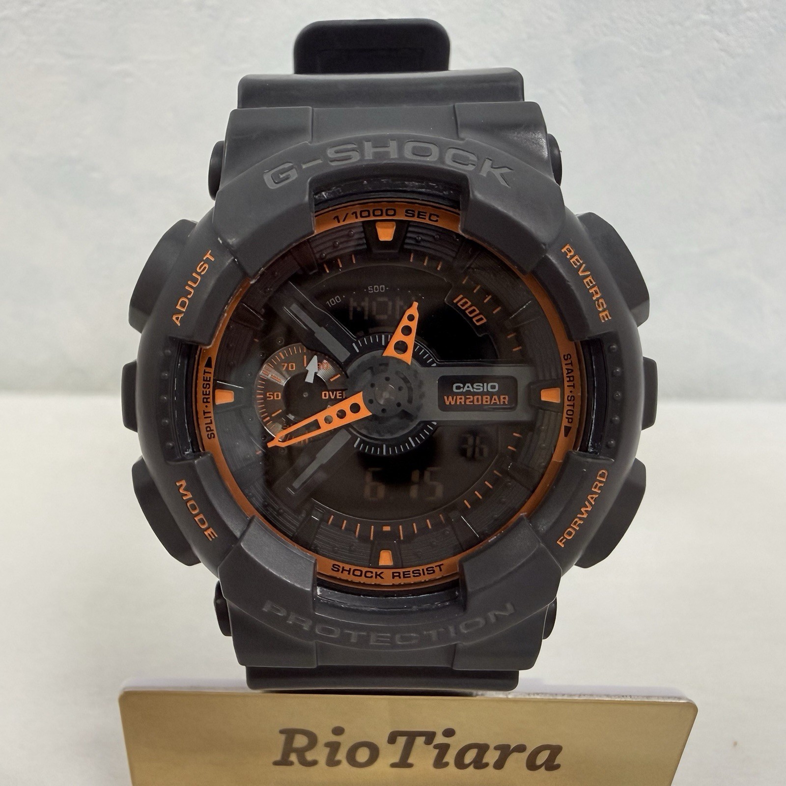 Casio G-Shock GA-110TS-1A4 Gray Orange Cleaned New Battery Near Mint Watch 5146