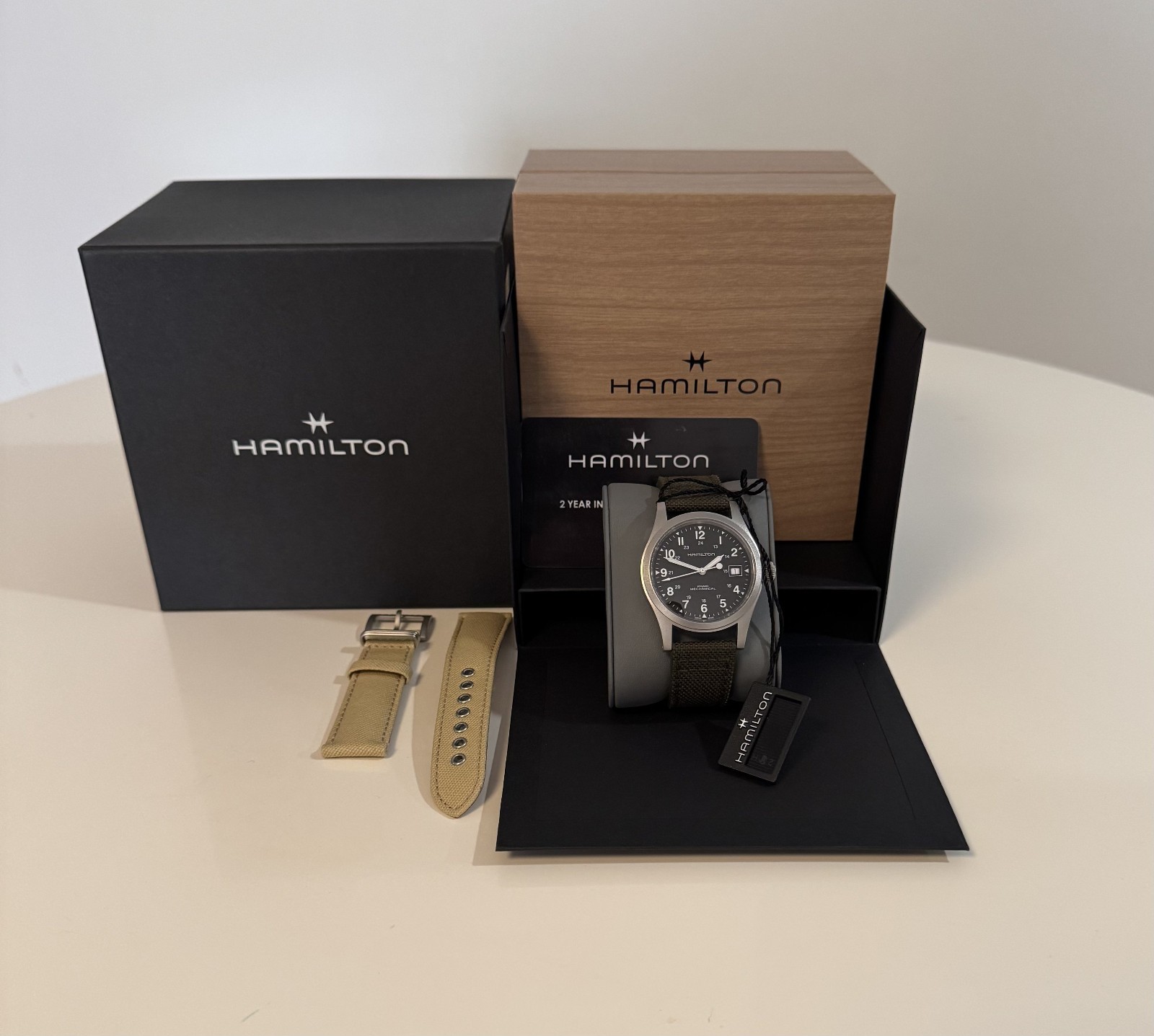 Hamilton Khaki Field Mechanical Hand Wind Black Dial Watch Full Set Extra Strap