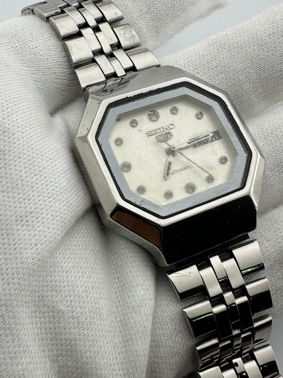 Vintage Seiko 5 Automatic Authentic Japan Made Men’s Wrist Watch