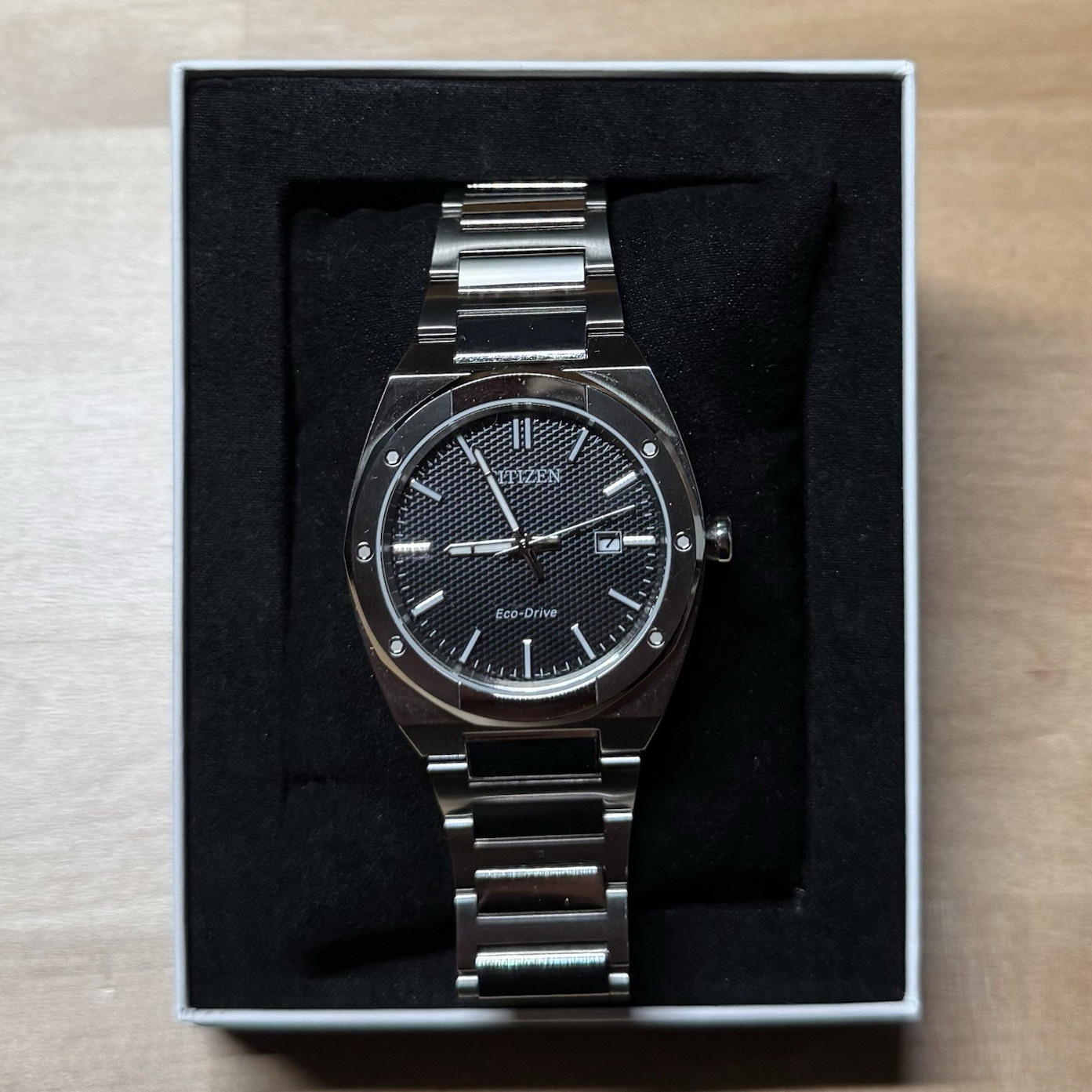 Citizen Eco-Drive Men’s Sport Luxury Watch Black Dial Date Silver Bracelet