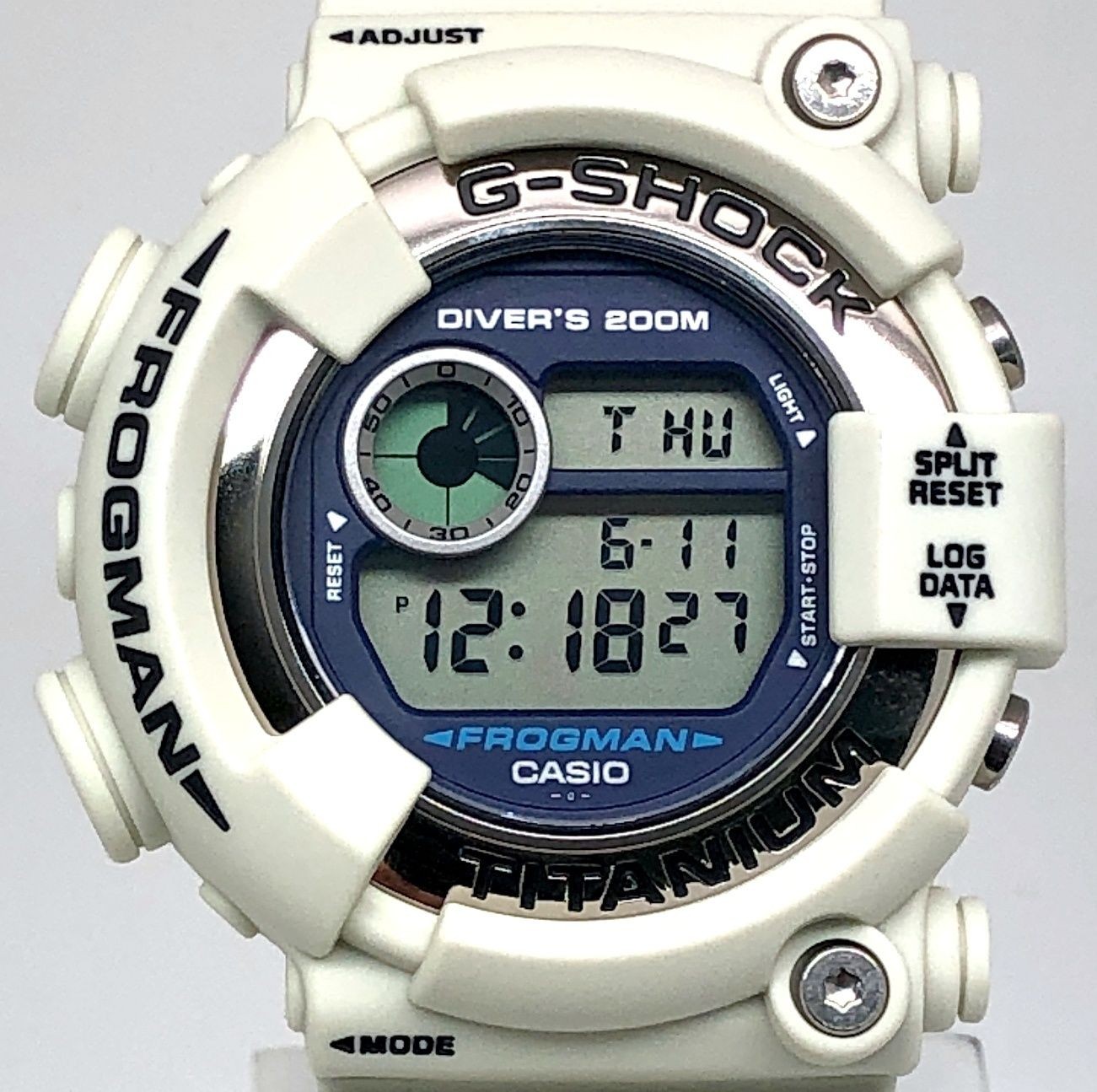 G SHOCK G SHOCK DW 8200LG 8 FROGMAN Men in White Gray Frogman Men in White Gray
