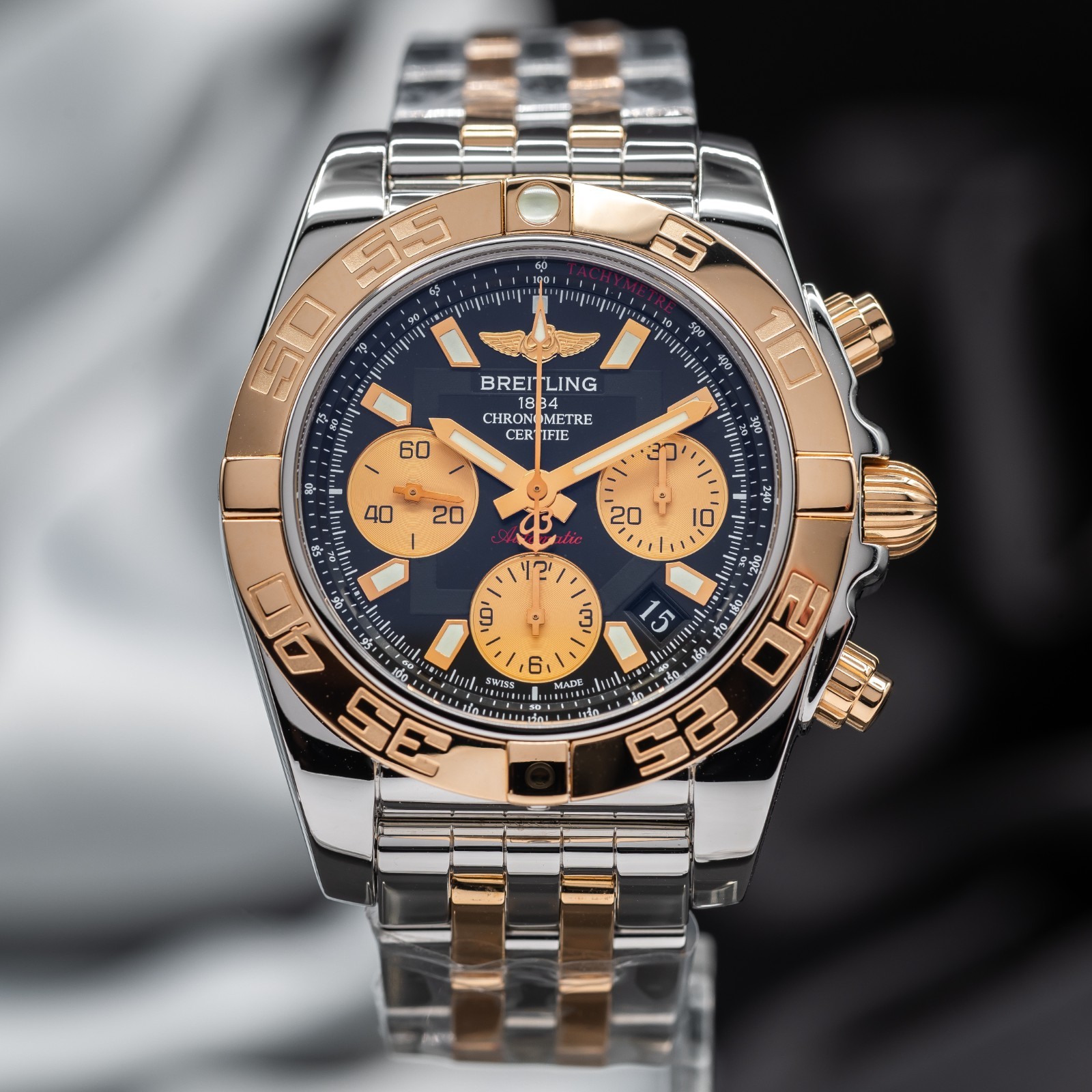 Breitling CB014012/BA53-378C Chronomat 41 Two-Tone Gold Steel Watch