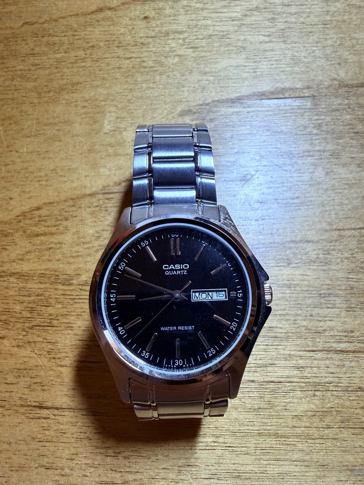 Casio Men’s Silver Watch Quartz Water Resistant 30 Meter 38.5mm 9.2mm Thickness