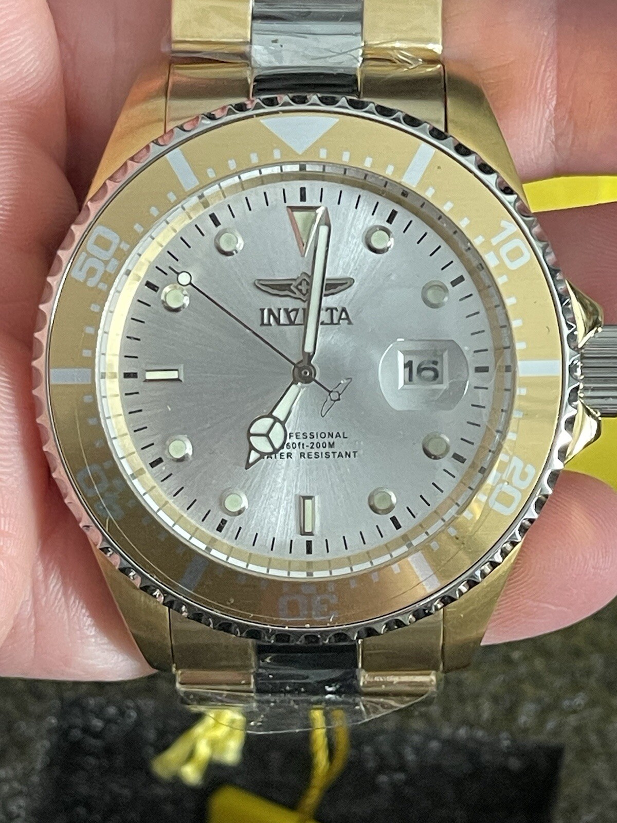 Invicta Pro diver Watch Bundle With Tags, Box And Warranty Cards