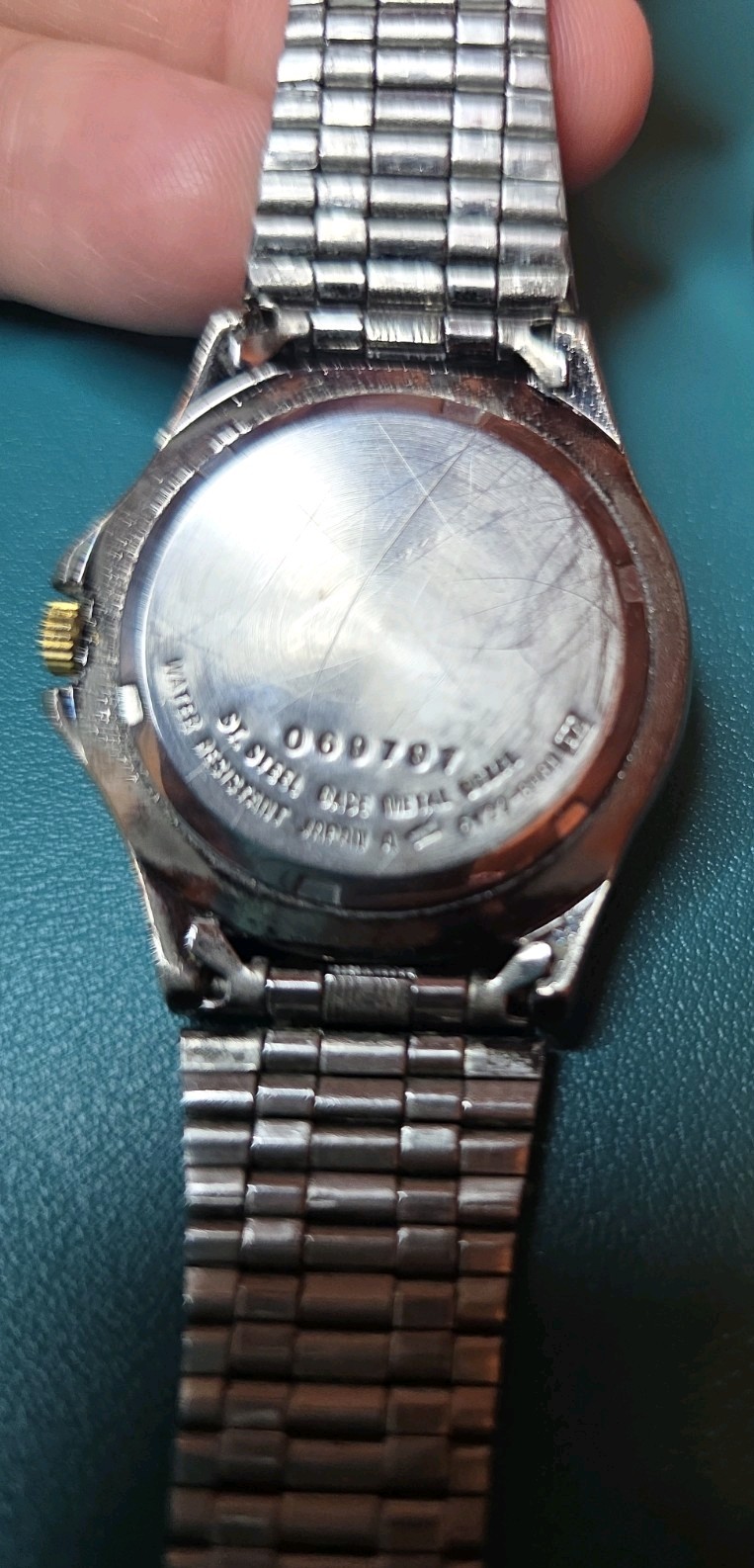 Two Quartz Not Running Watches.