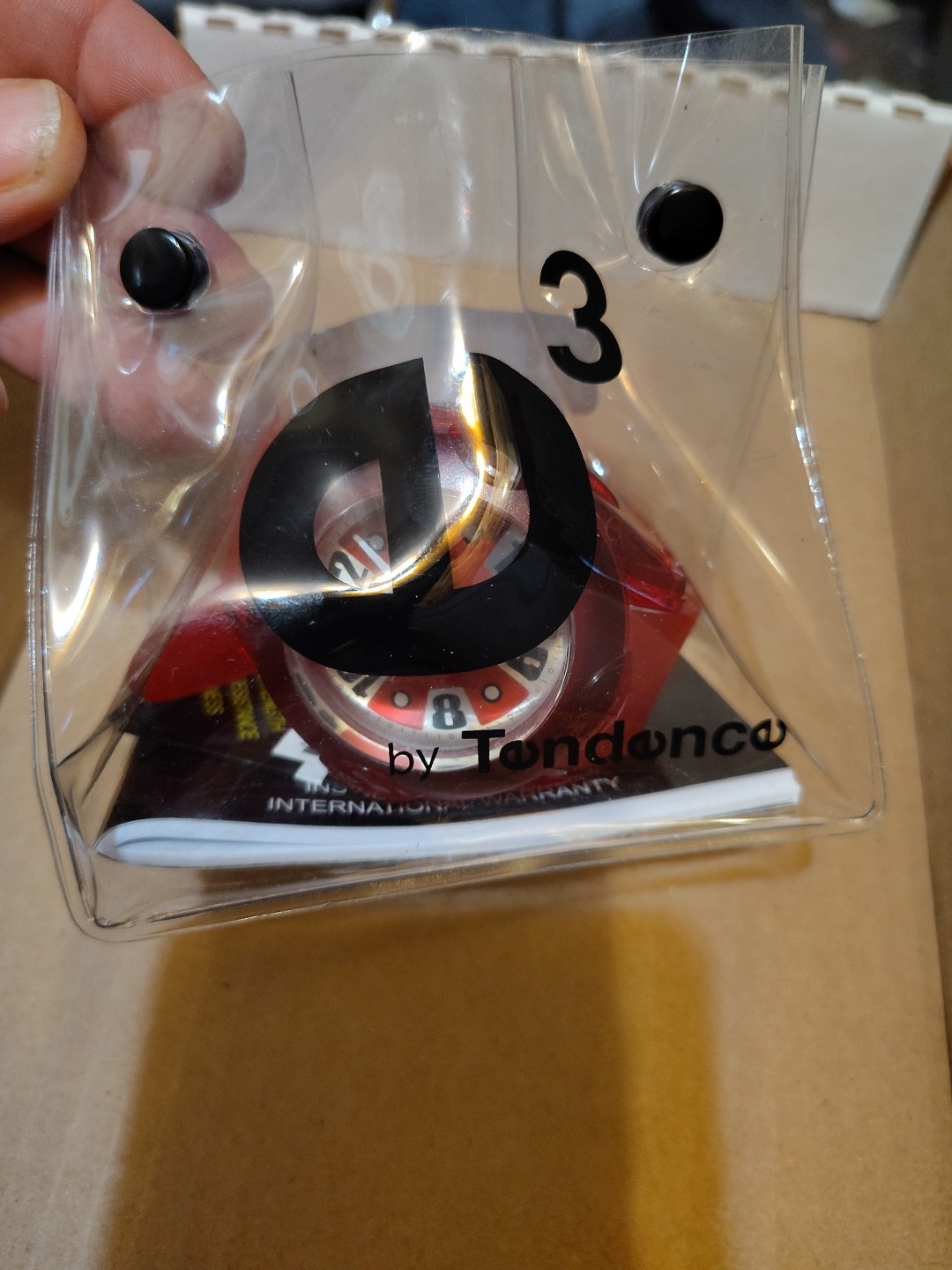 NEW Tendence WATCH FIRST RAINBOW CHERRY RED 3H 52mm