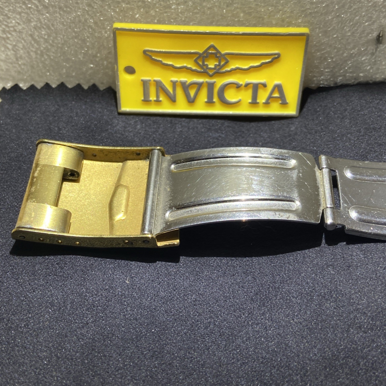 Invicta Chronograph Watch Bracelet Clasp 24mm 21954 (With Out Pins)