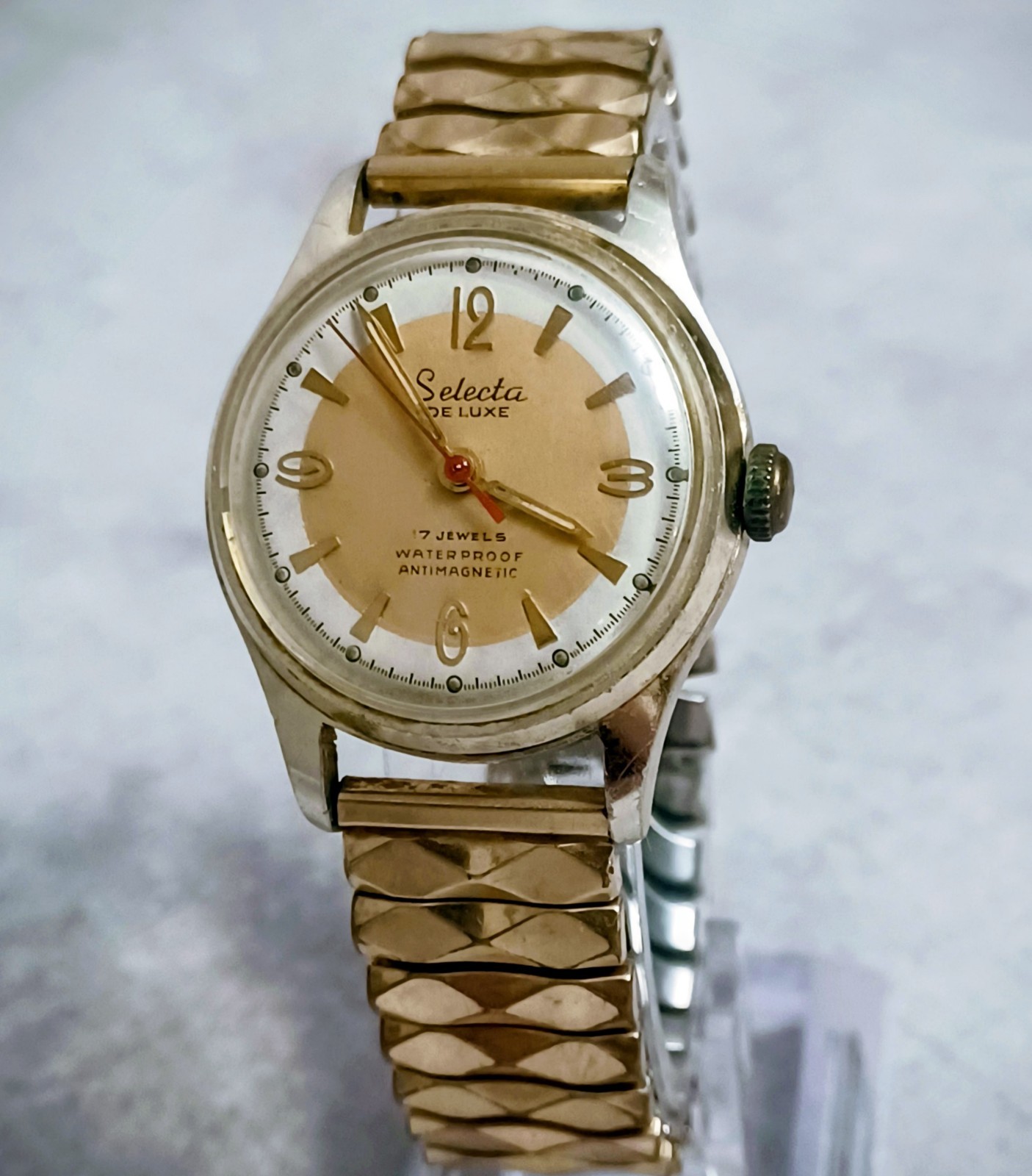 VTG Selecta De Luxe 17 Jewels Automatic Watch runs waterproof anti-magnetic