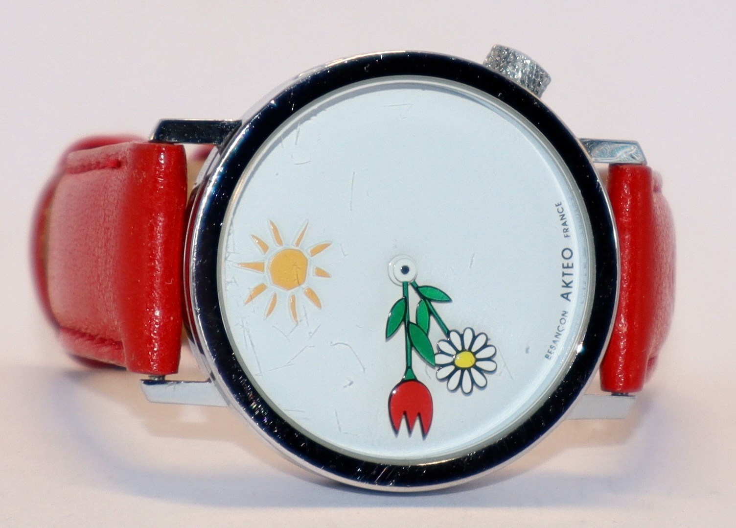 Akteo J.C. Mareschal Flower Theme Watch Flowers & Sunshine Red Leather Band