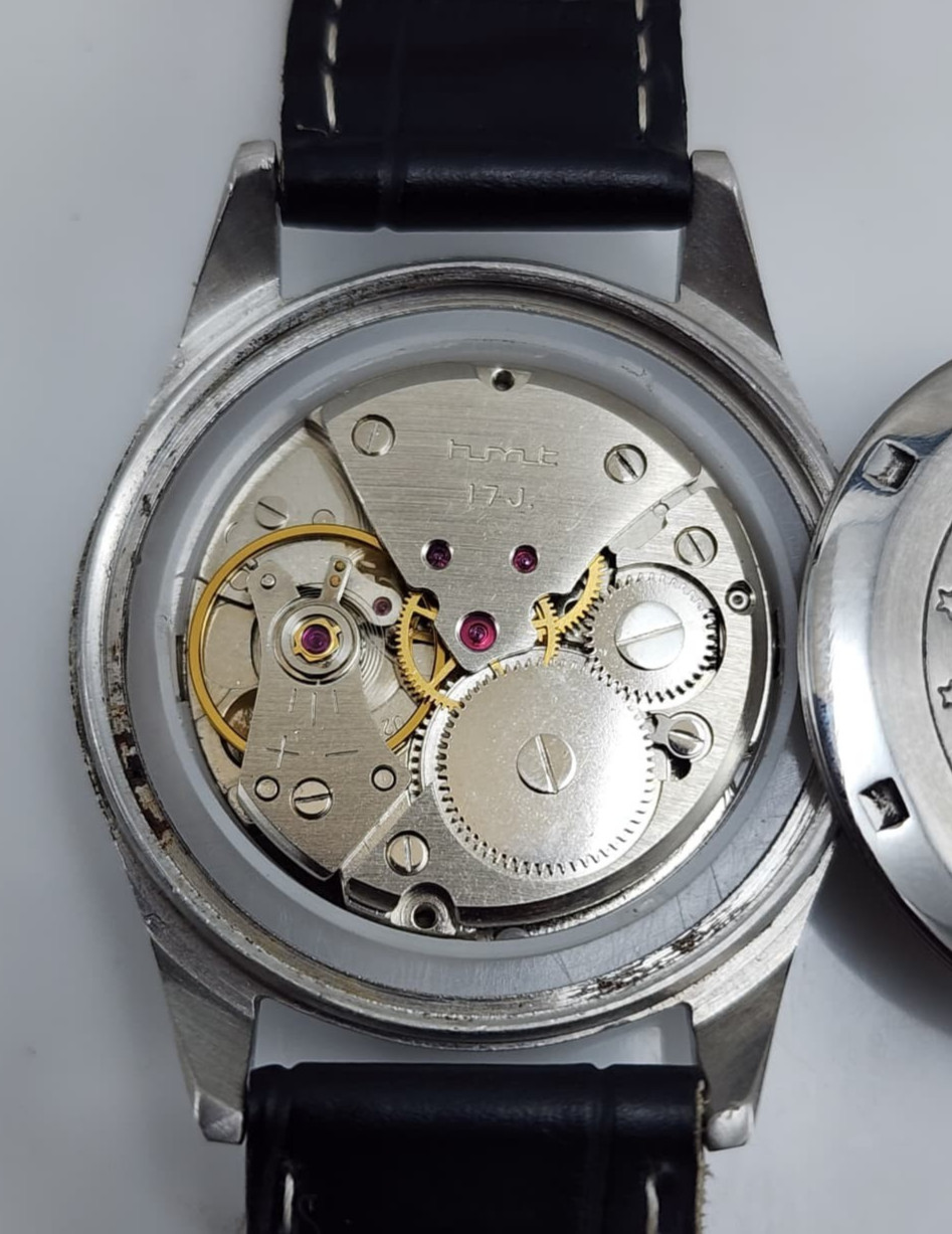 Working Hand winding HMT Pilot Black Dial 17 Jewels Back Wrist Watch