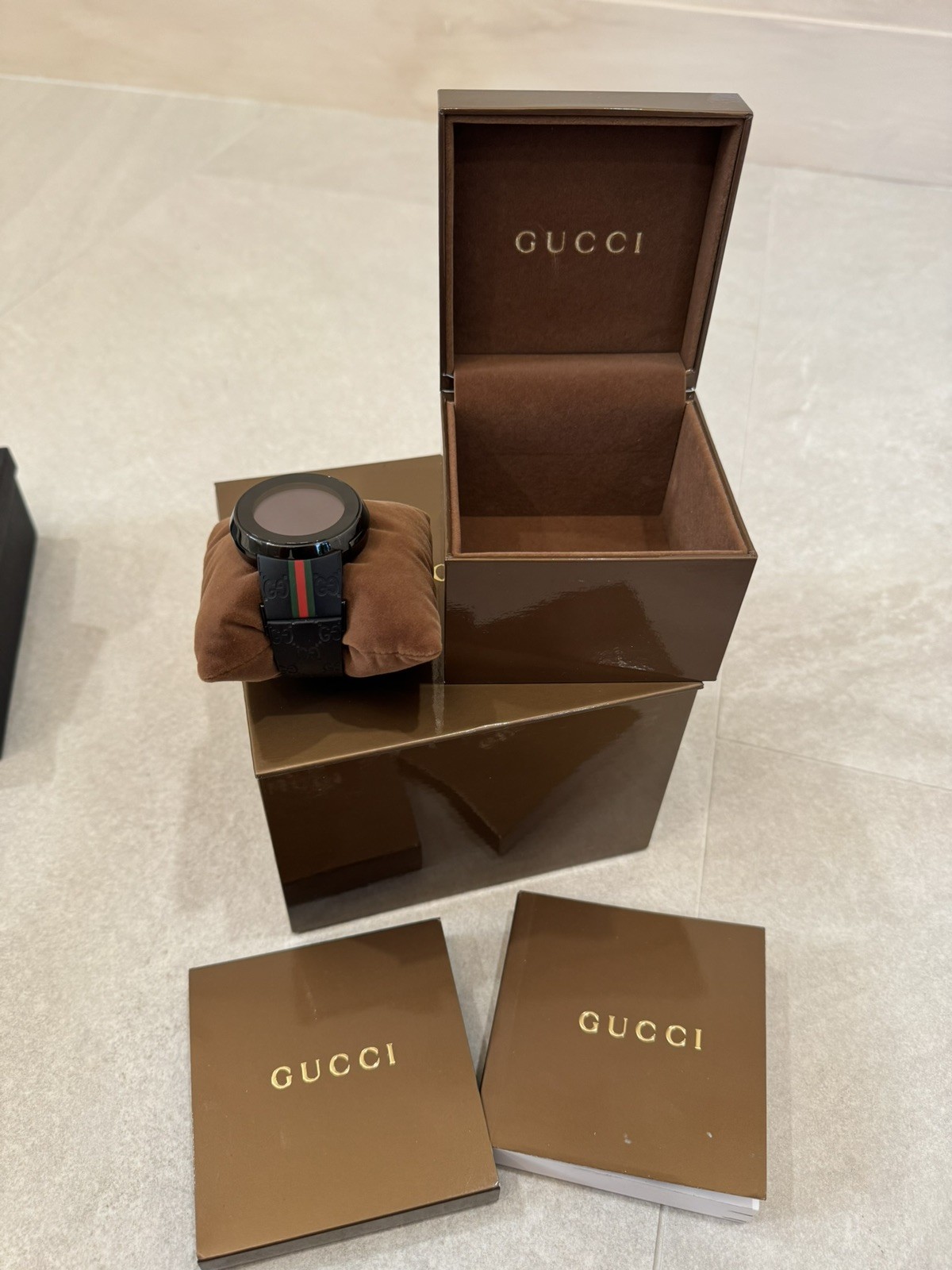Authentic Gucci I-Gucci 114-2 Digital Black Watch Rubber Band Water-Resistant