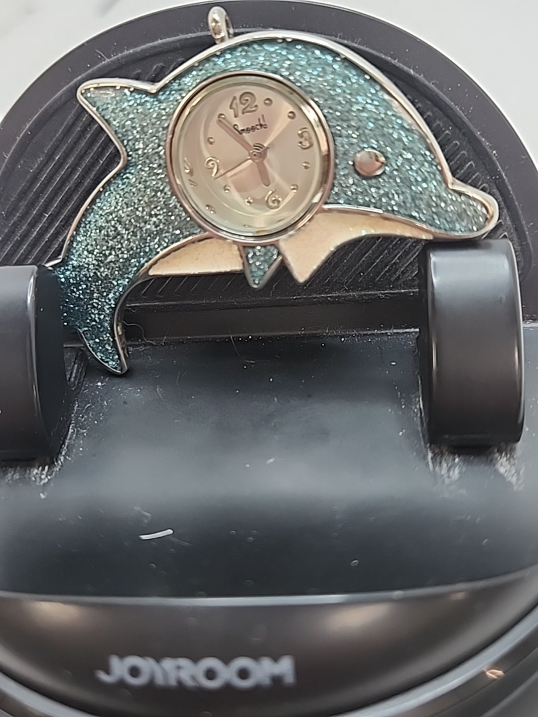 Smooch Dolphin Shape Glitter Blue Quartz Watch Silver Tone Pendant Charm S1
