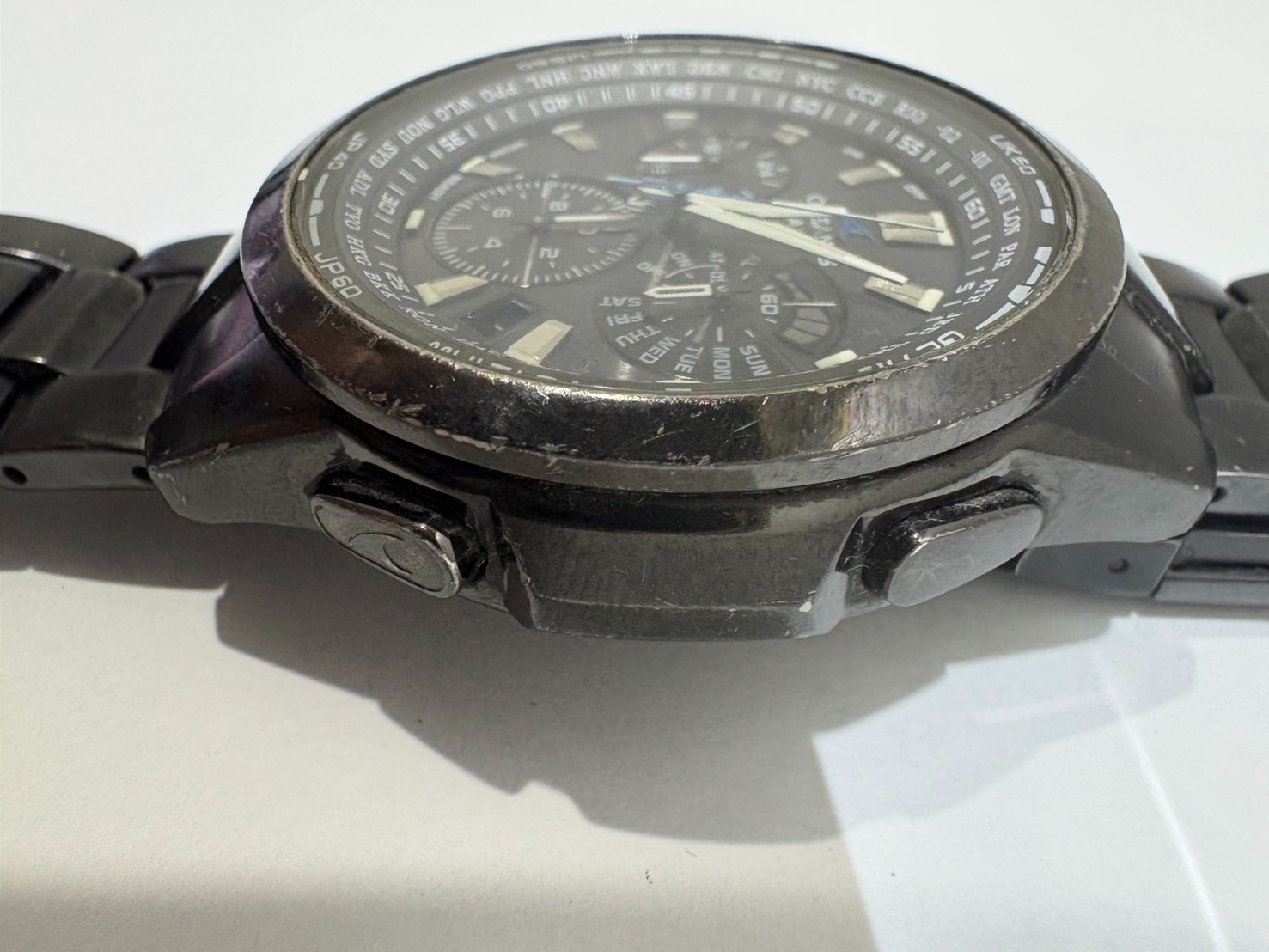 CASIO OCEANUS OCW-M700 Titanium Tough Solar Multiband 5 Chronograph Watch Japan