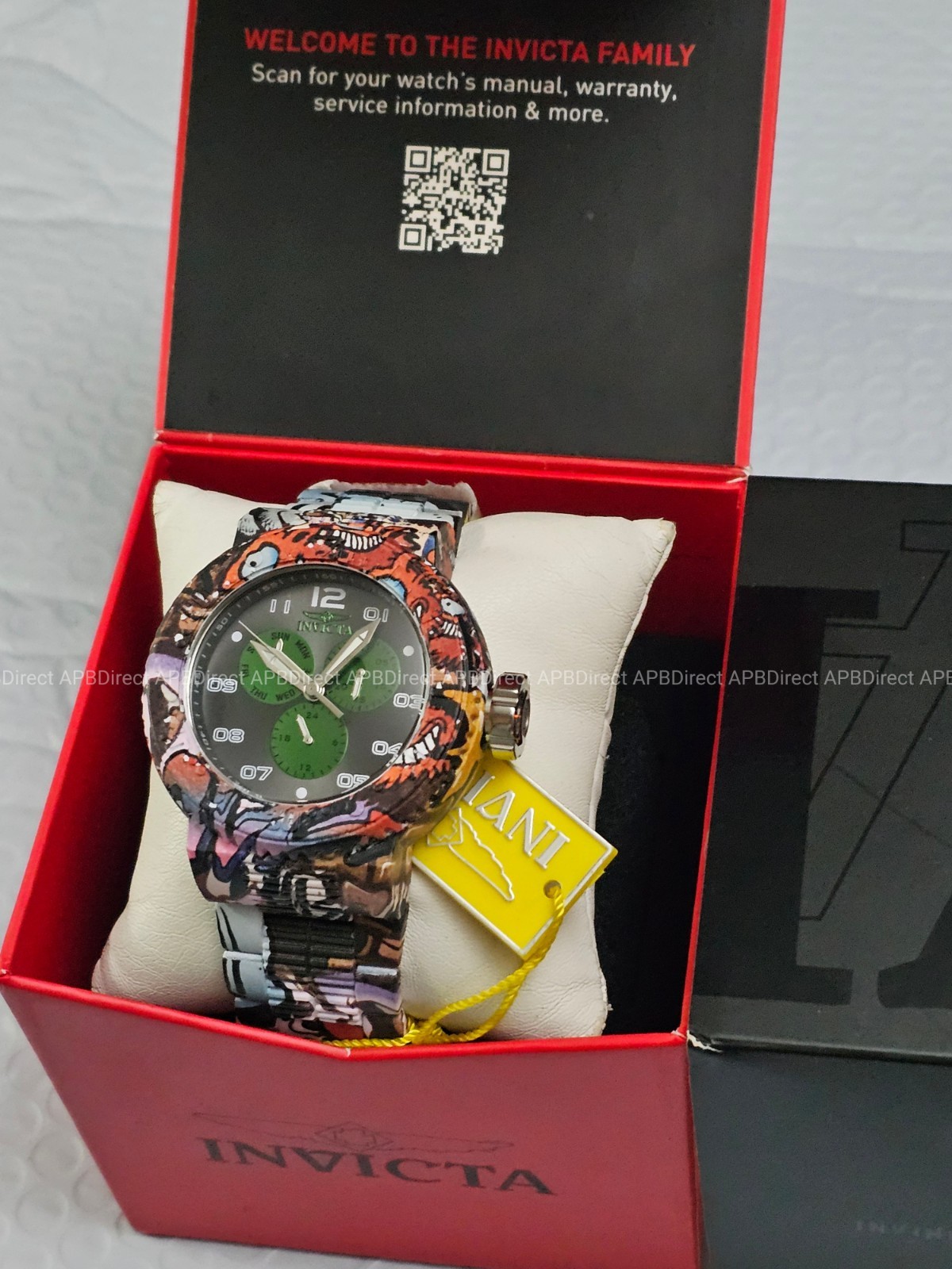 Invicta – Graffiti – HYDROPLATED – Pro Diver Exclusive NeoArt Aqua Mens Watch