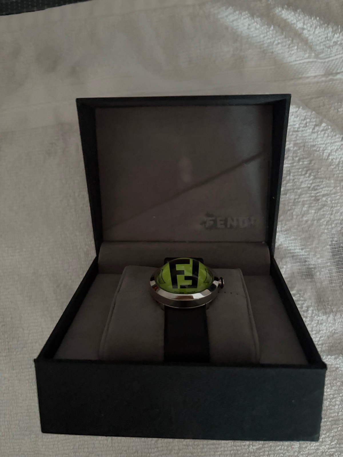 Fendi Bubble Watch 8010L Aqua Face With Rubber Black Strap – Used