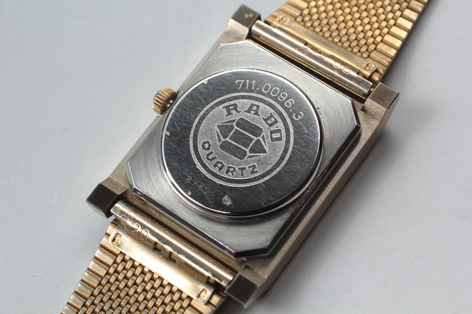 *Near MINT* RADO DIASTAR 711.0096.3 Gold Dial Tank 27mm Men’s Quartz Watch JAPAN