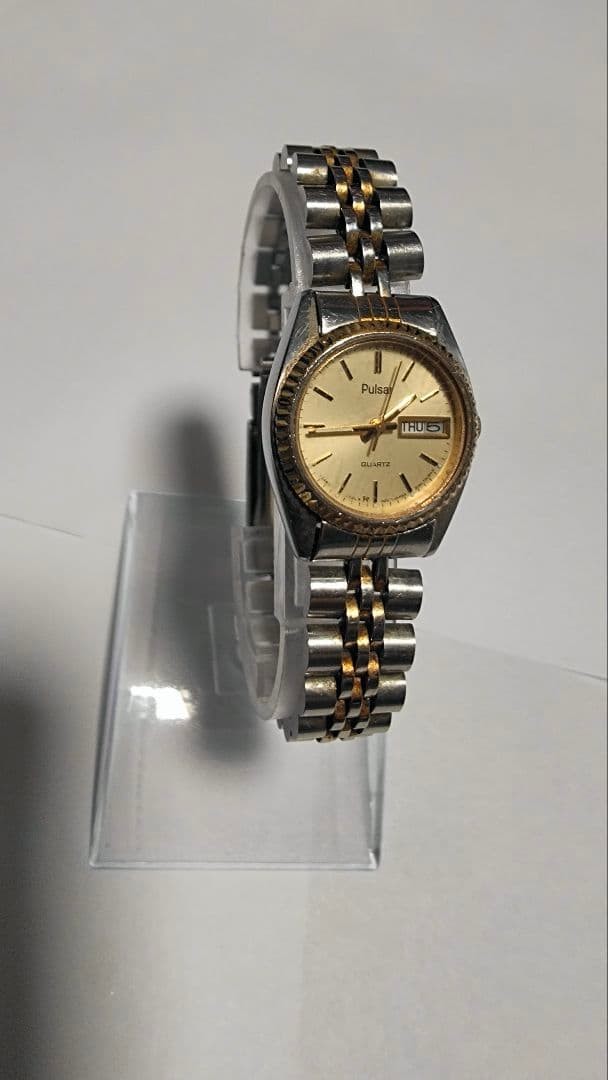Pulsar Watch V248-0020 Quartz Wristwatch