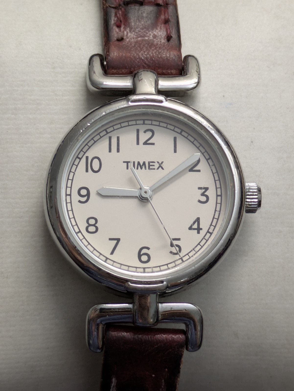 TIMEX Women’s Retro Weekender Watch T2N661 8.1″ Red Band New Btry