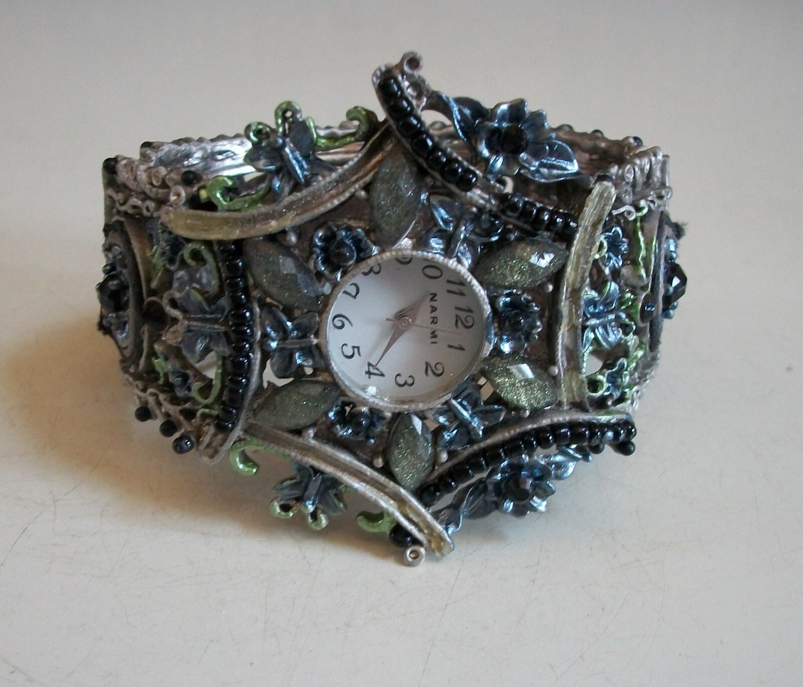 Women’s silver gray fashion bangle cuff casual party handmade look watch