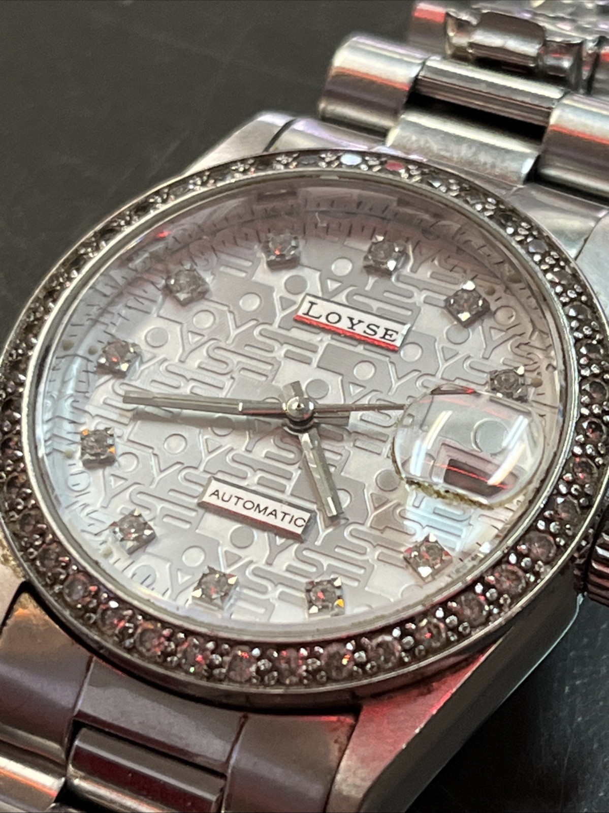 Loyse Chronometer 25 Jewels Automatic Sapphire Swiss 2671 Date