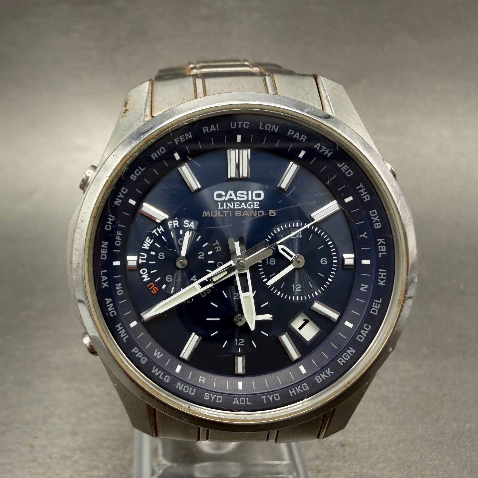 Casio Lineage LIW-M610 Watch Men 41mm Blue Dial Steel Date Chrono Solar Runs