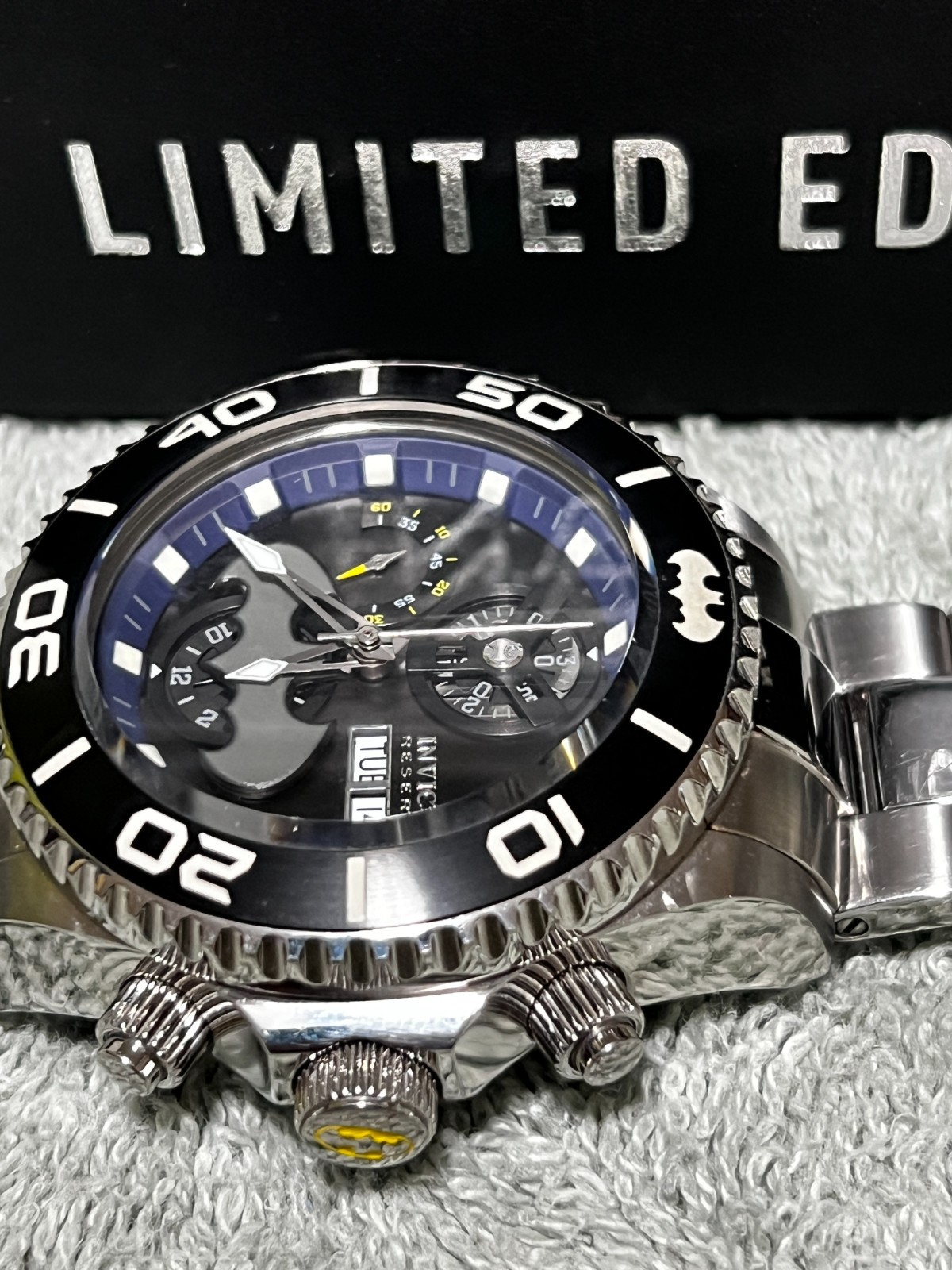 INVICTA Automatic BATMAN DC Comics Men’s Model 27173 LIMITED EDITION 0096/4000