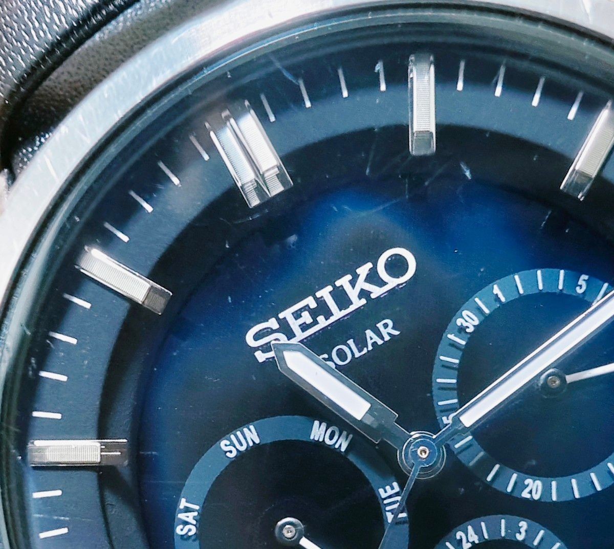 SEIKO Black Dial Black Type Simple Date Day Calendar 24 Hour Meter Solar Men s W