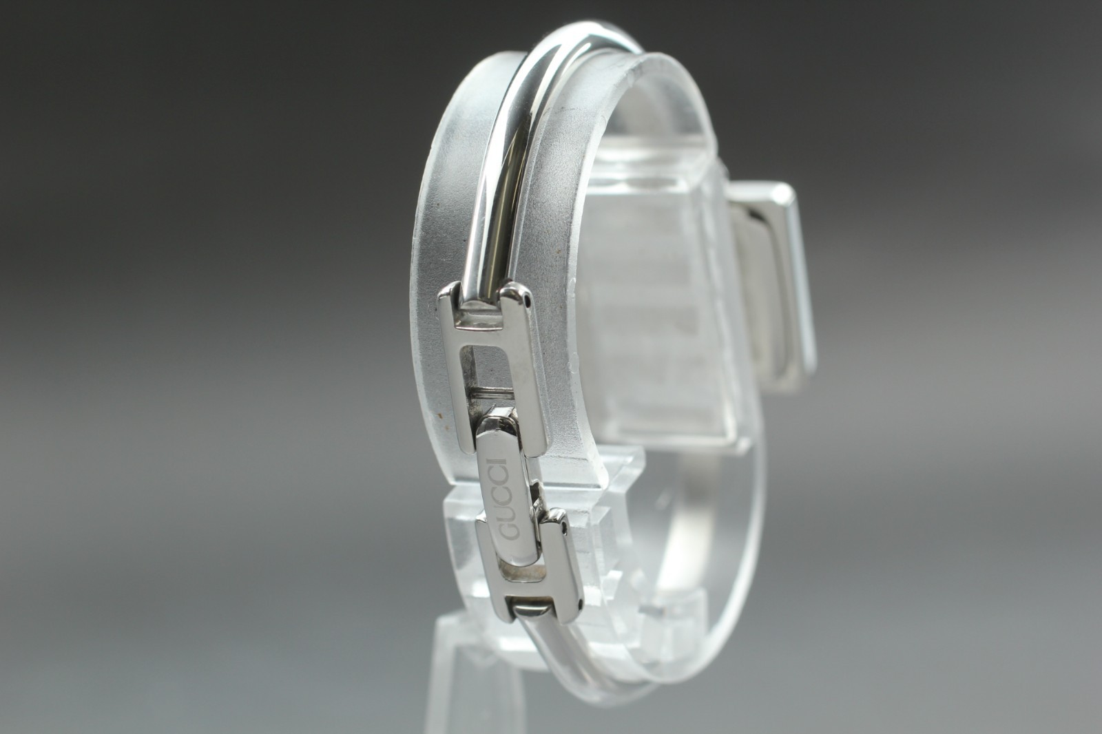 Vintage 【N MINT ｗ/Case】 Gucci 1900L Black Dial Quartz Women’s Watch from JAPAN